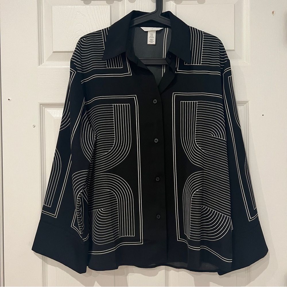 H&M Graphic Twill Oversize Shirt